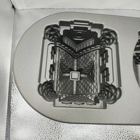 Nordic Ware Gingerbread House Duet Pan Cast Aluminum 5-Cup Holiday Bake - Picture 9 of 13